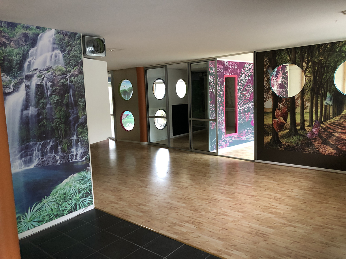 Del av lokal på Landbotorpsallén 7 med flera mindre rum