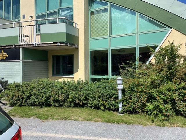 Lokal i bottenplan i fastighet på Landbotorpsallén 7